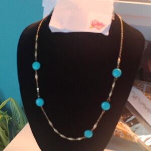 💦💙Gorgeous!/ Disc Torquois gemstones Chain Necklace 🩵💙